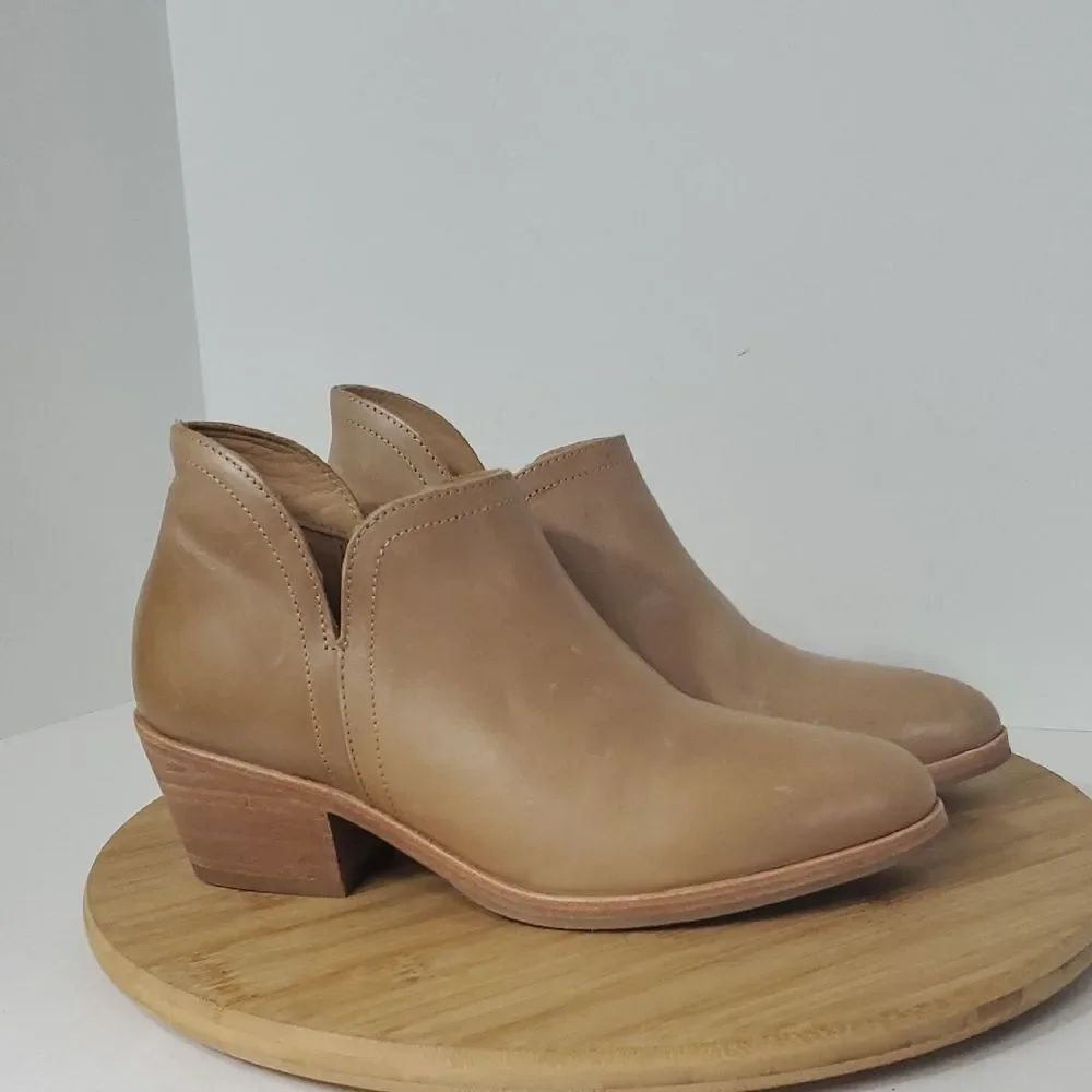 Nisolo Mia Everyday Ankle Boots Booties Almond Toe Tan Leather Women's Size 6